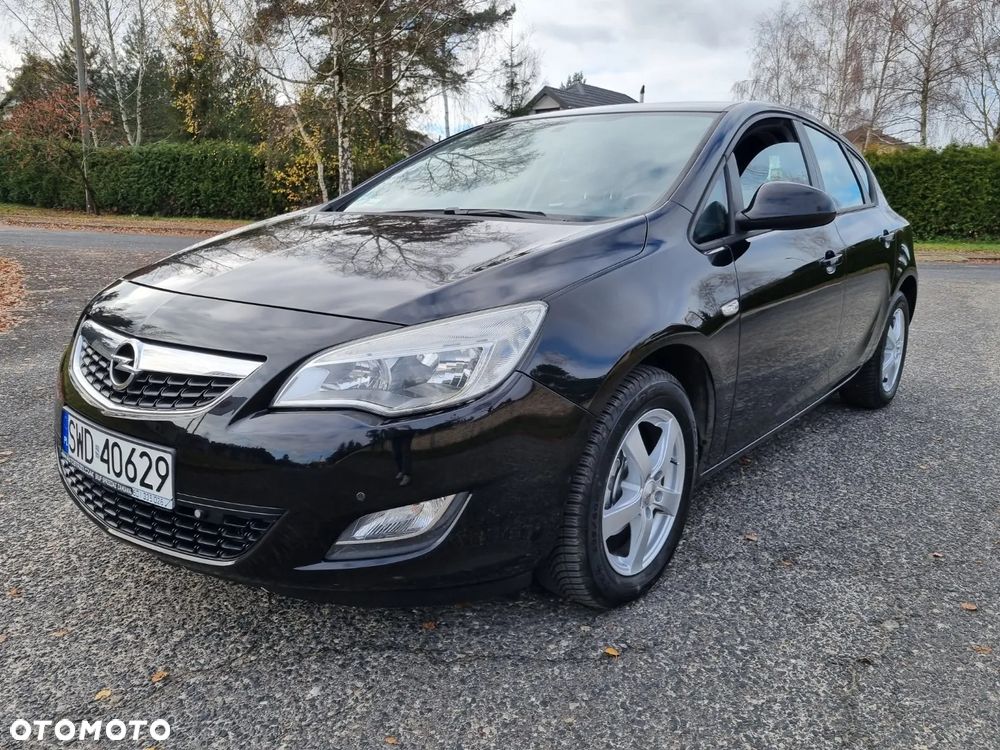 Opel Astra 1.4 T Enjoy S&S - 28