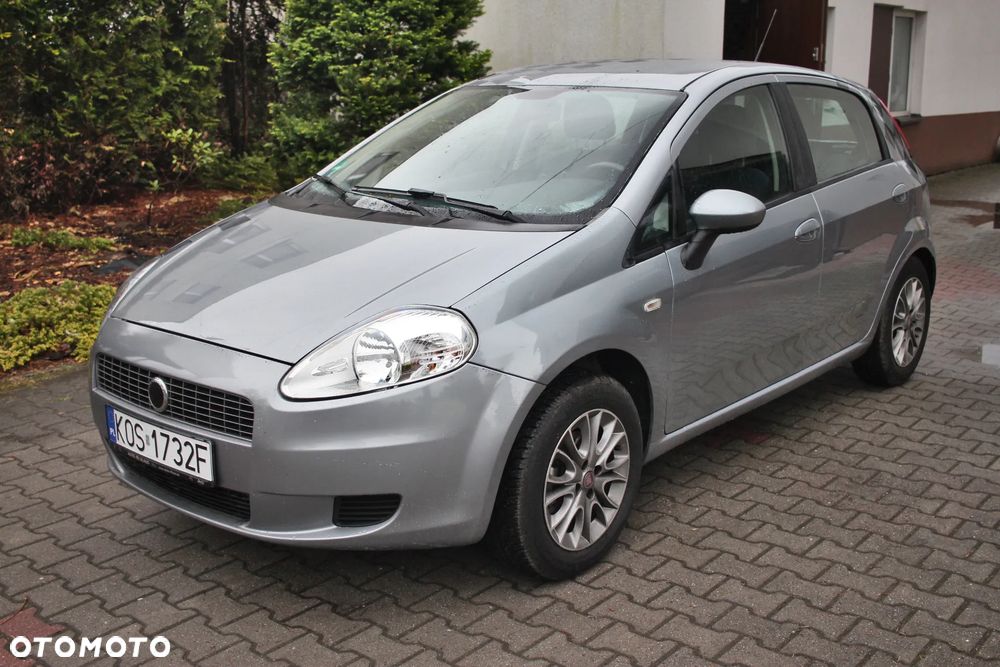 Fiat Grande Punto - 4