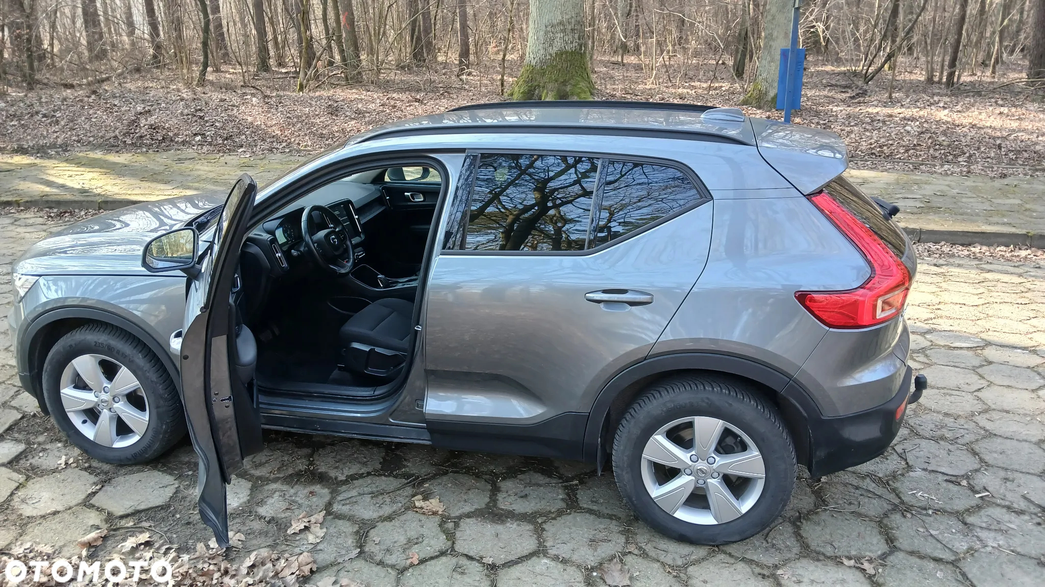 Volvo XC 40 D3 AWD Geartronic Momentum Pro - 10