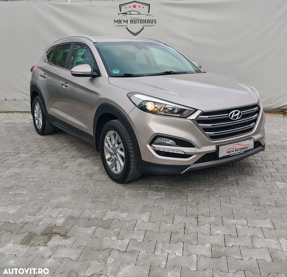 Hyundai Tucson 2.0 CRDI 4WD Automatik Style - 20