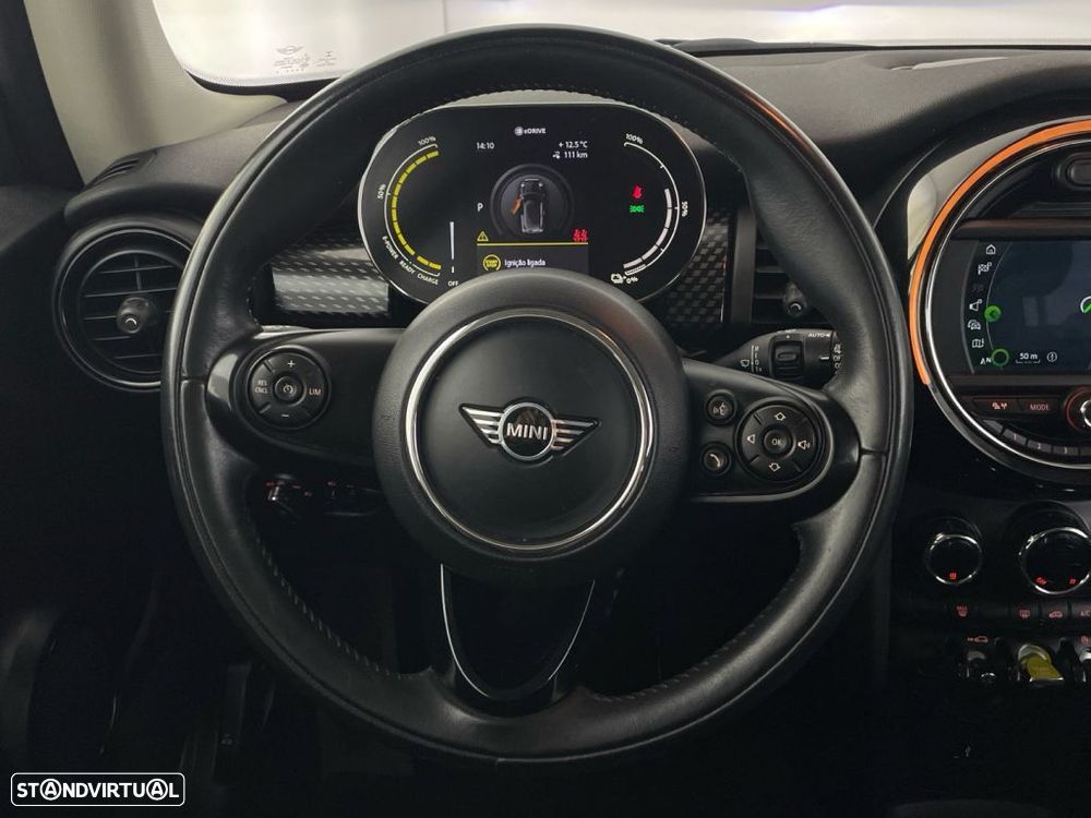 MINI 3 Portas Cooper SE - 14