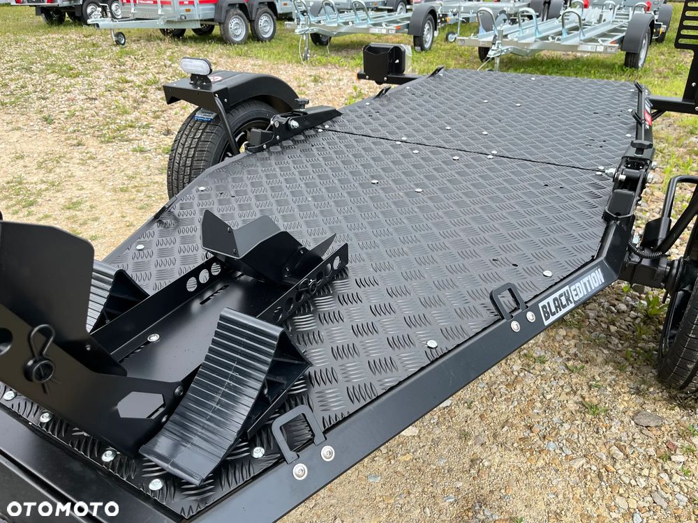Lorries MT-1 BLACK EDITION - 10