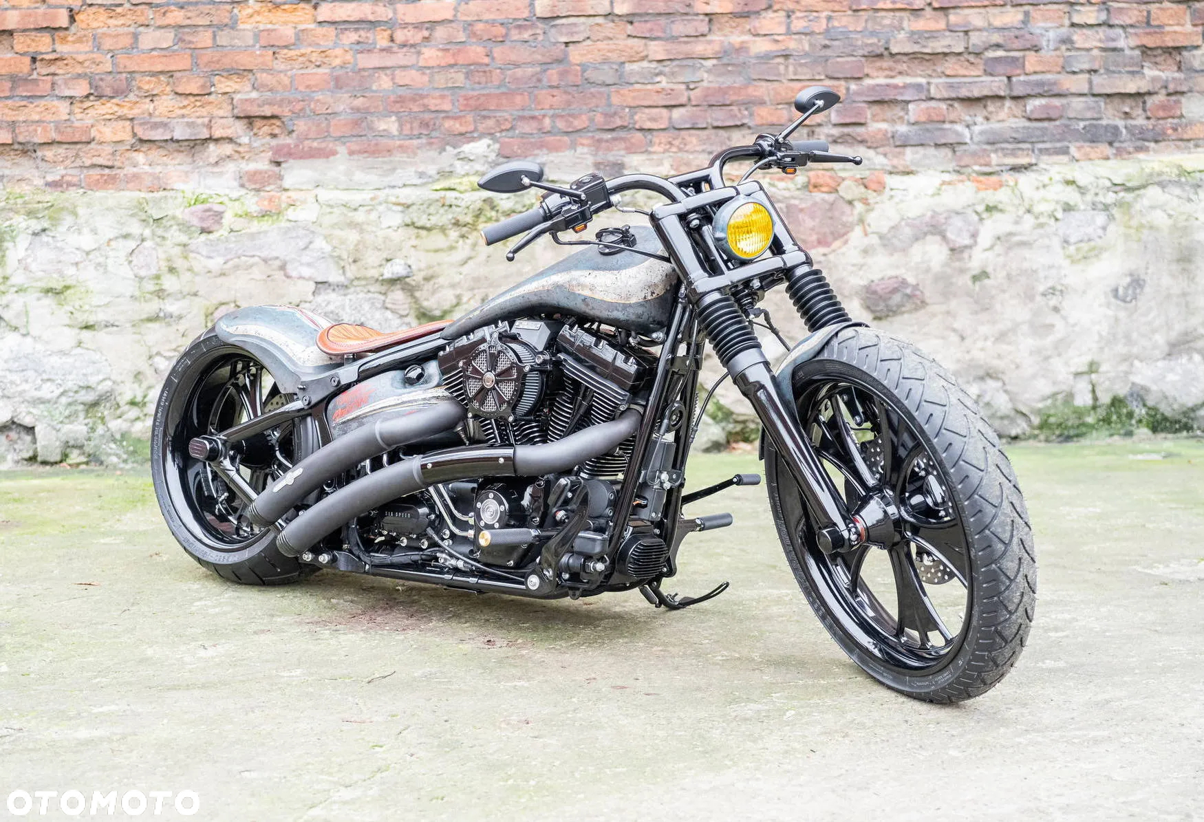 Harley-Davidson Softail Breakout - 6