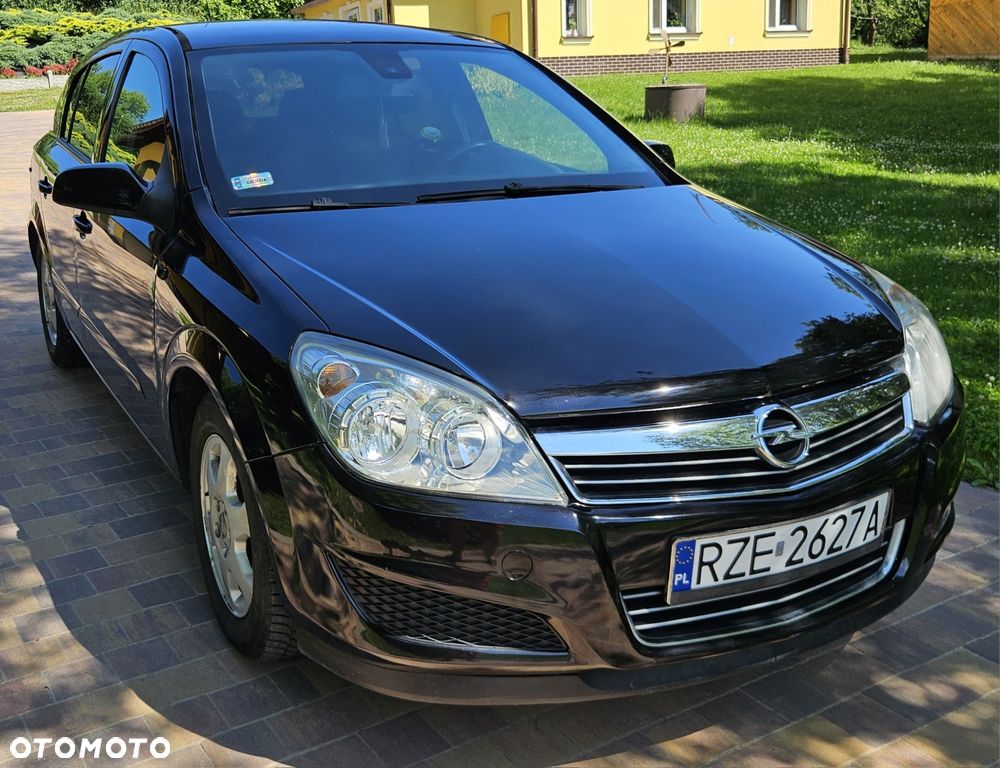 Opel Astra - 1