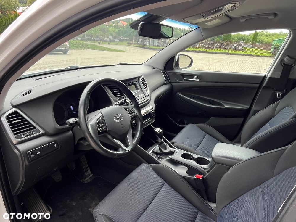 Hyundai Tucson 1.7 CRDI BlueDrive Comfort 2WD - 9