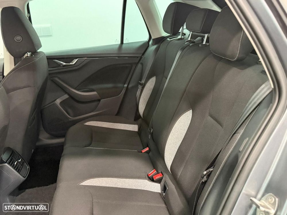 Skoda Kamiq 1.0 TSI DSG - 5