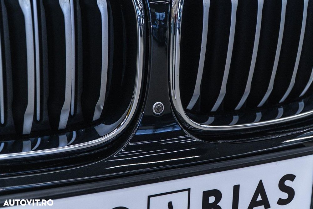 BMW X4 xDrive20d AT MHEV - 37