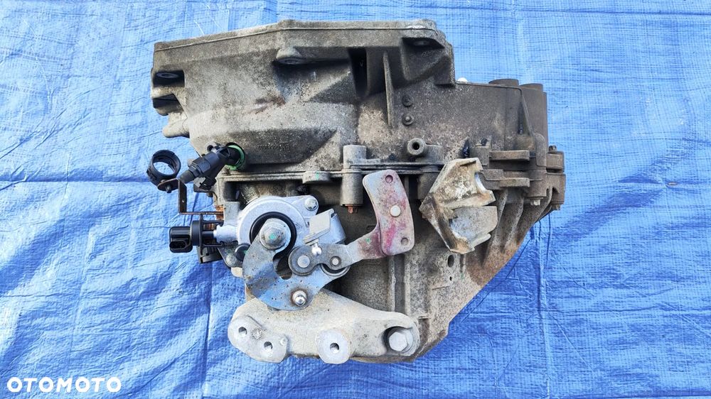 SKRZYNIA BIEGÓW MANUALNA 6-B F40 55583502 OPEL INSIGNIA A ZAFIRA C 2.0 CDTI - 2