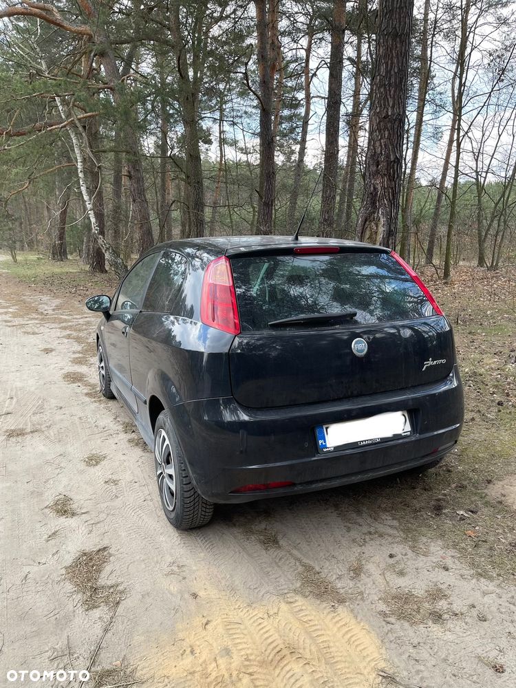 Fiat Grande Punto 1.9 Multijet 8V Emotion - 3