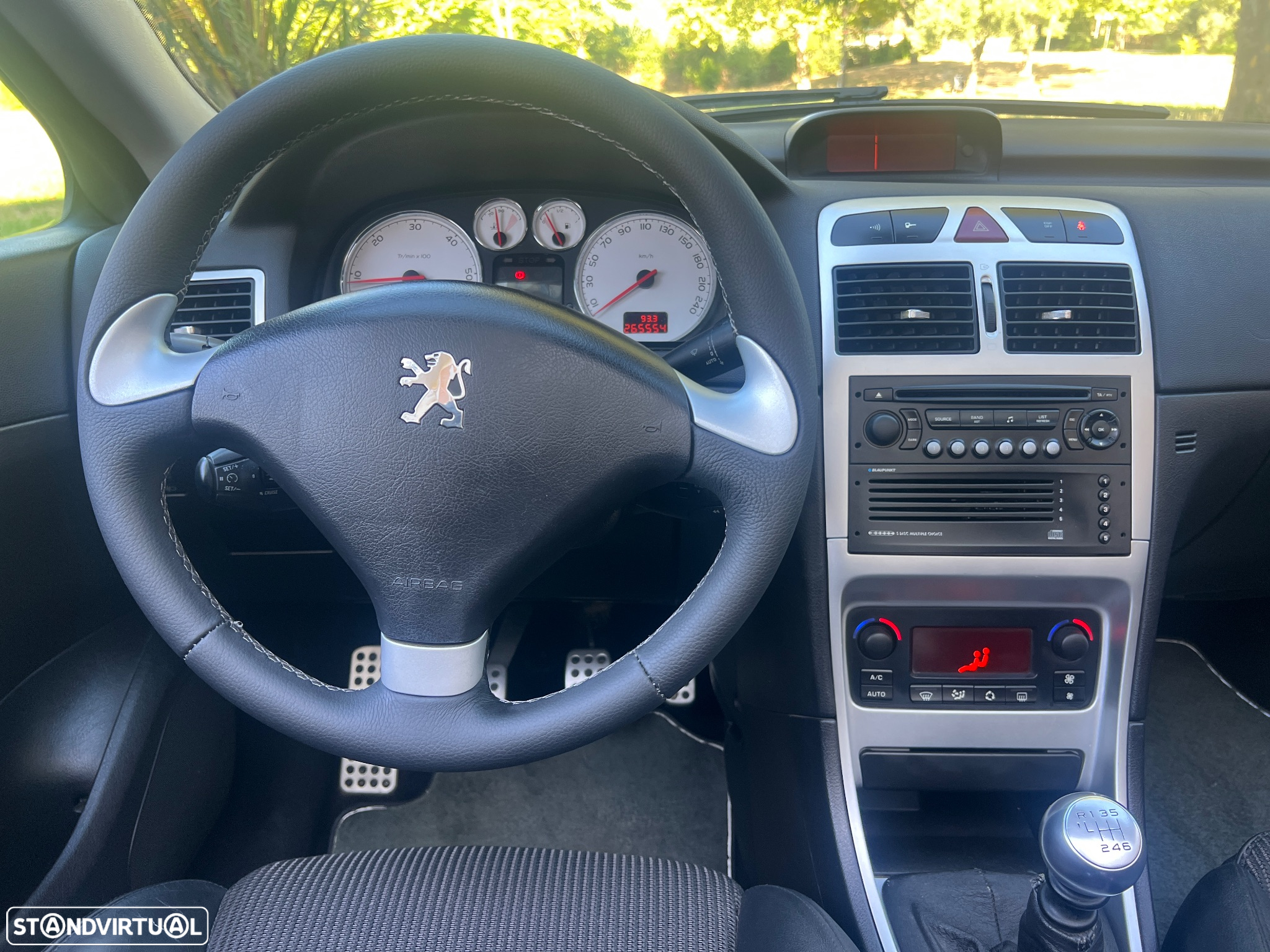 Peugeot 307 CC 2.0 HDi Sport - 26