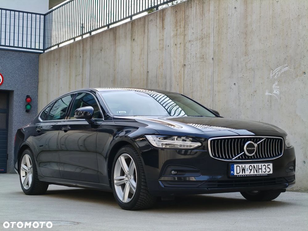 Volvo S90 D4 Momentum Pro - 2