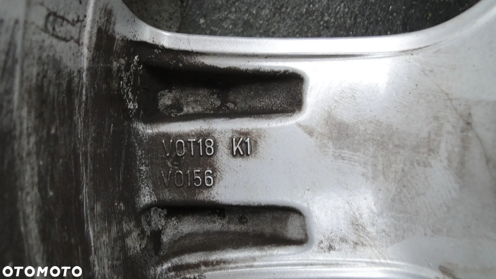 VW TOUAREG FELGA FELGI ALUMINIOWE OPONY 7,5x17 ET50 - 20