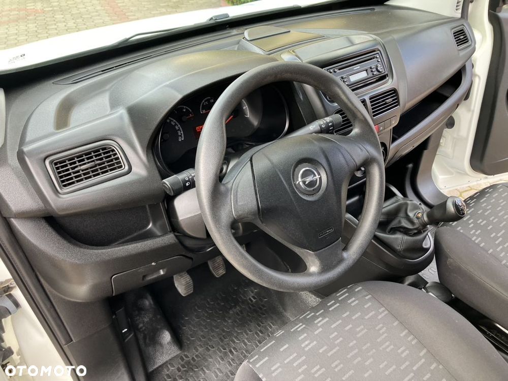 Opel Combo - 15