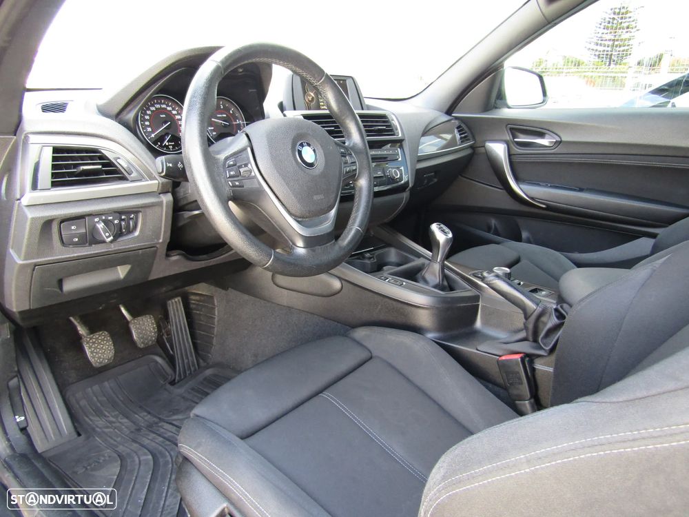 BMW 218 d Cabrio Line Sport - 13
