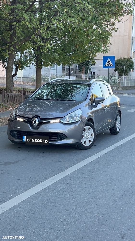 Renault Clio - 1