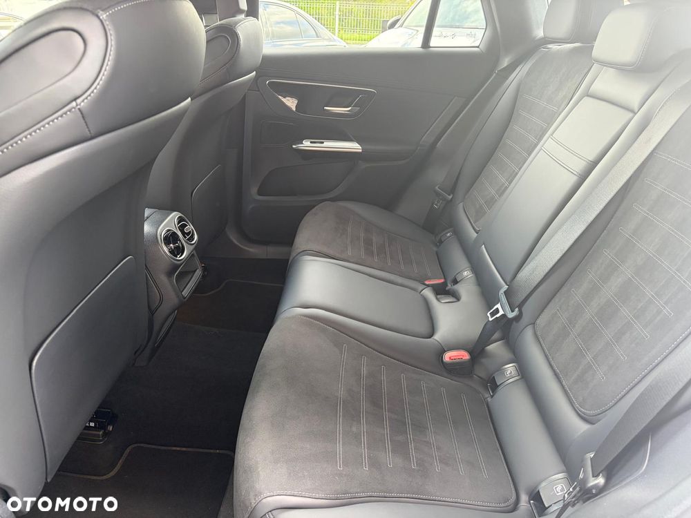 Mercedes-Benz GLC 300 de 4-Matic - 15