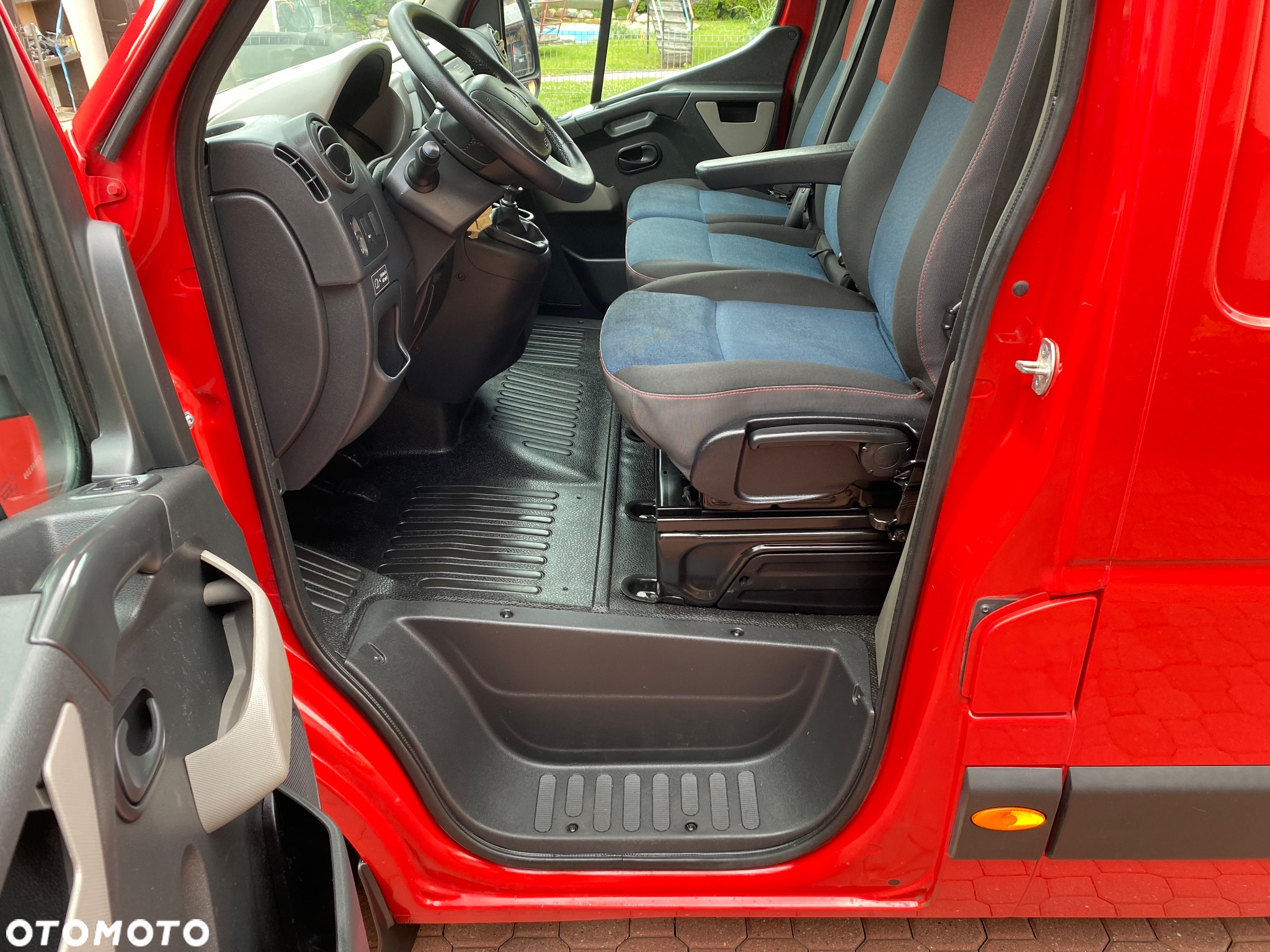 Renault MASTER L3 H3 z regałem warsztatowym , stan bardzo dobry - 16
