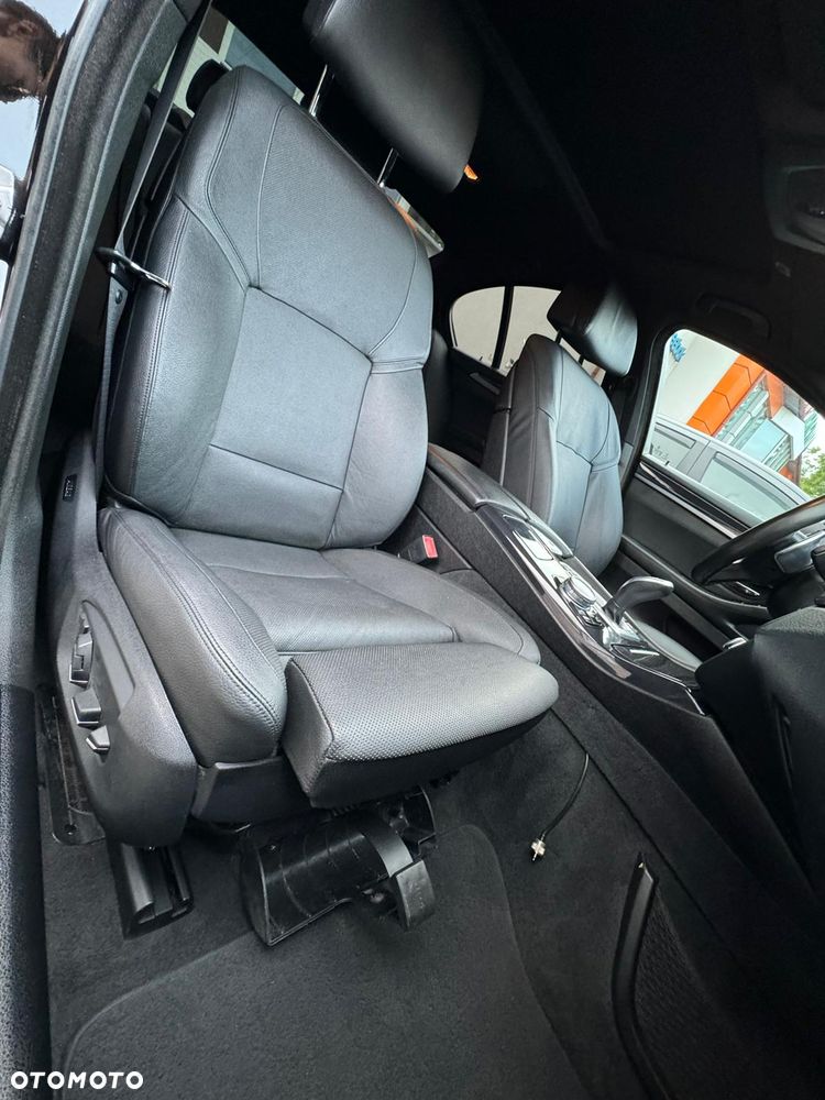 BMW Seria 5 535d xDrive - 7