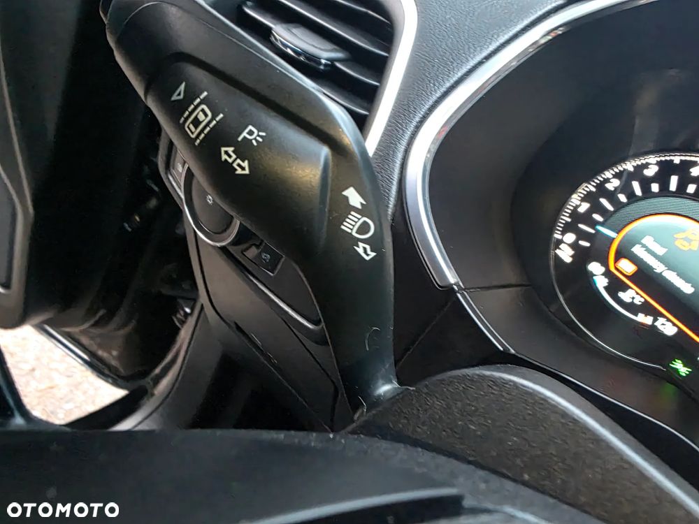 Ford S-Max - 21