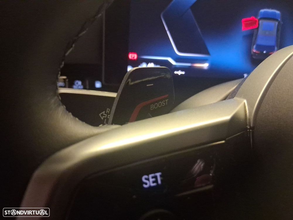 BMW 530 e Pack Desportivo M - 16