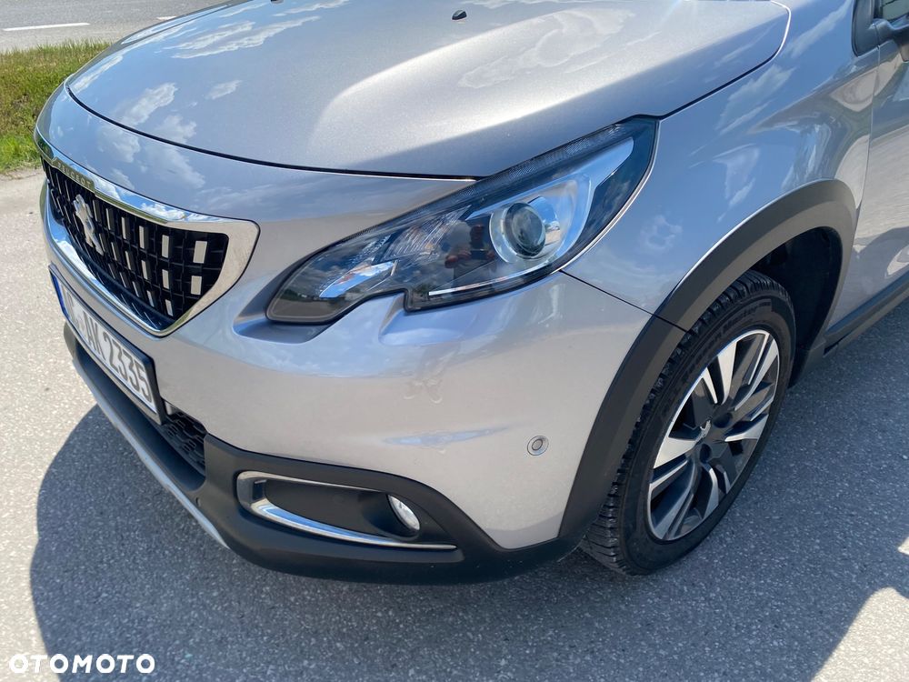 Peugeot 2008 BlueHDi 100 STOP & START Allure - 6