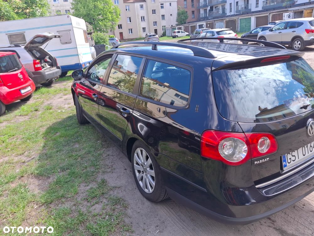 Volkswagen Passat - 5