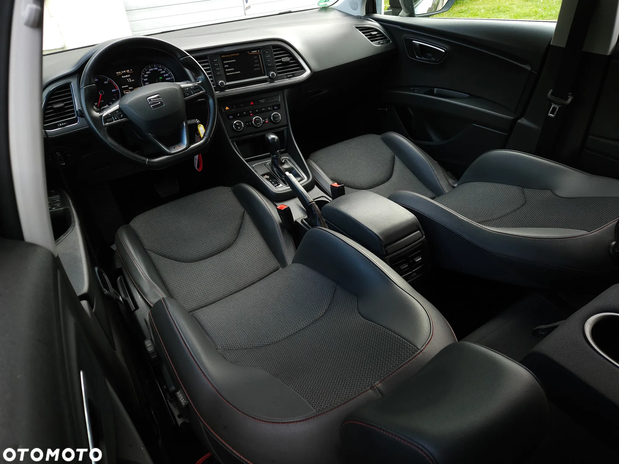 Seat Leon 2.0 TDI DPF DSG FR Black Matt Edition - 34