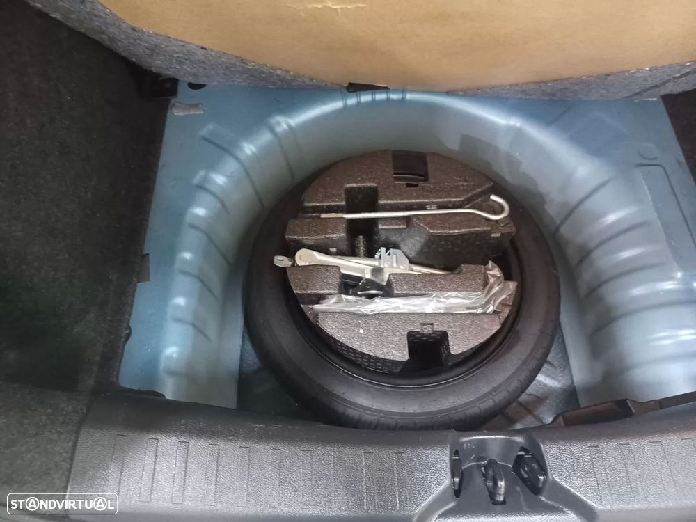 Nissan Micra 1.0 IG-T N-Connecta - 32