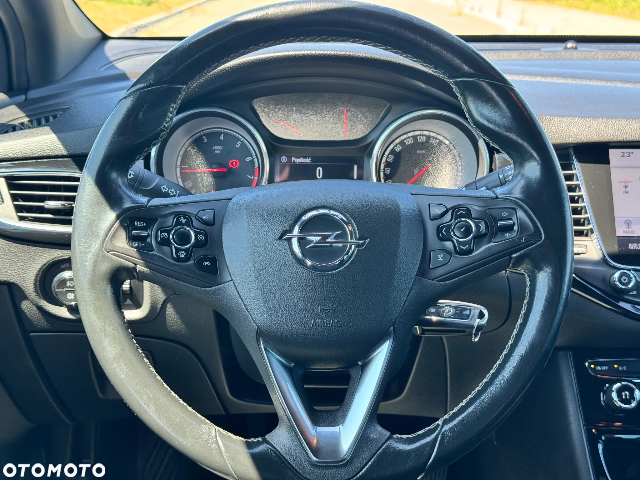 Opel Astra 1.4 Turbo Start/Stop ON - 14