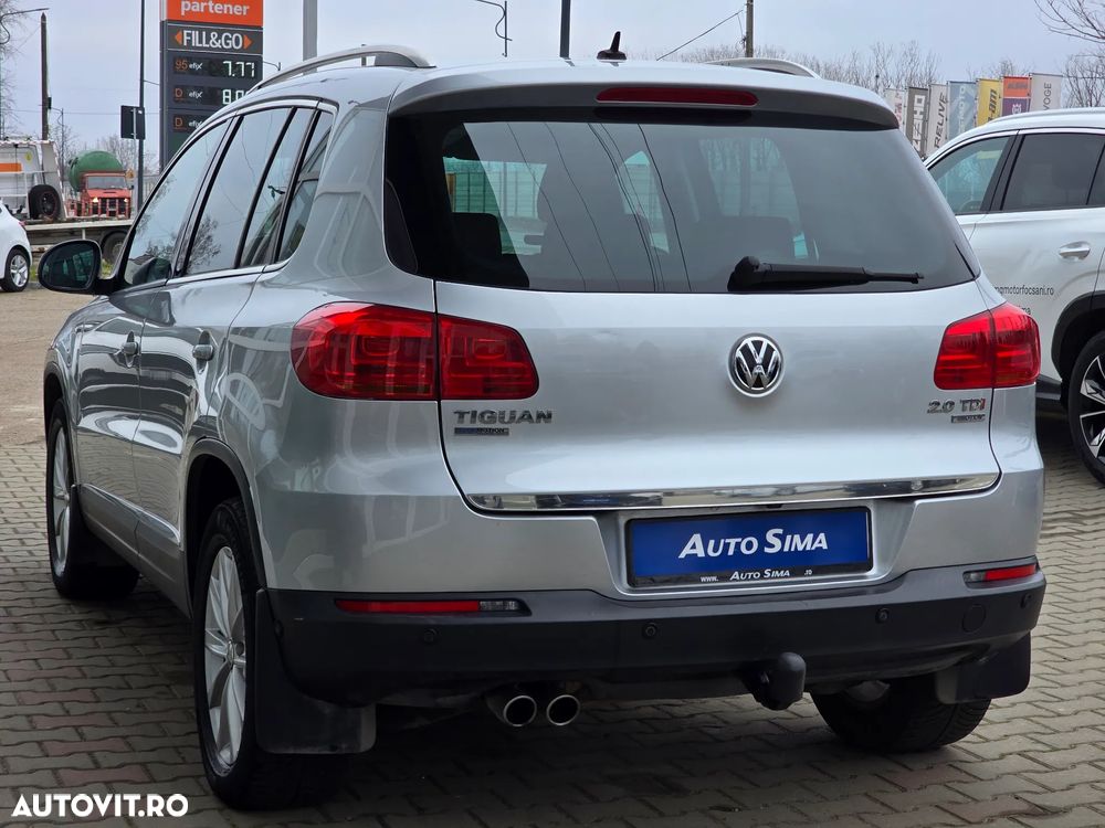 Volkswagen Tiguan - 5