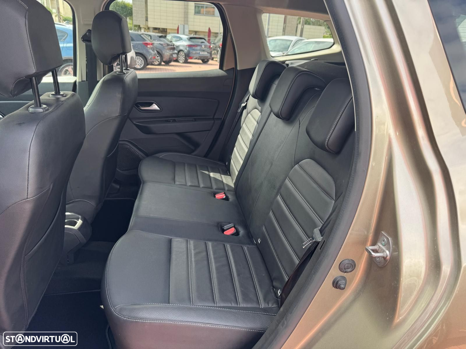 Dacia Duster 1.0 TCe Prestige - 13
