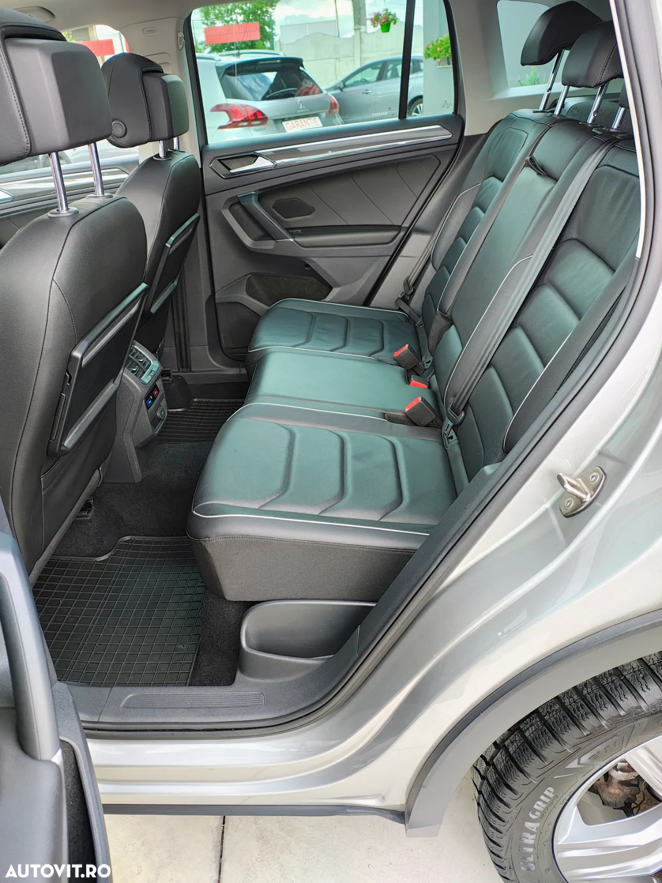 Volkswagen Tiguan 2.0 TDI SCR 4MOTION (BlueMotion Techn.) DSG Highline - 4