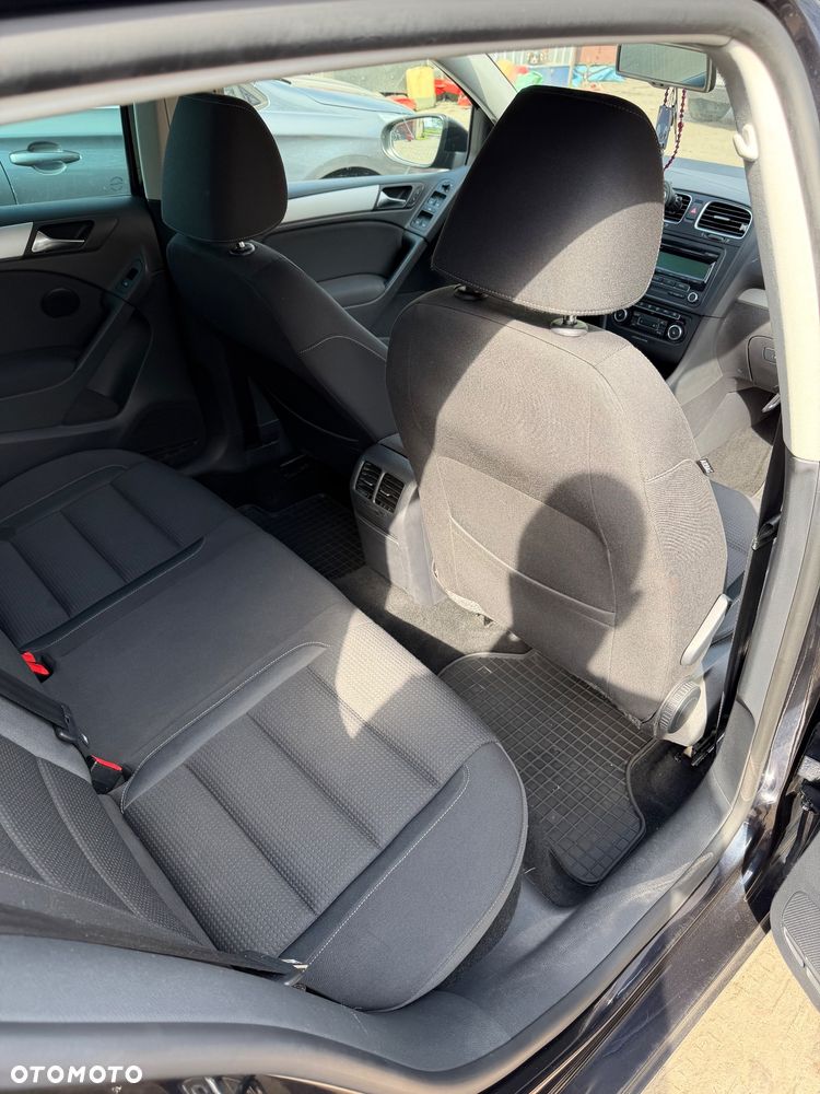 Volkswagen Golf 1.6 TDI Comfortline - 9
