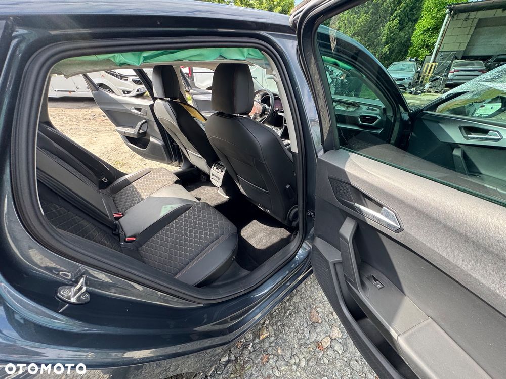 Seat Leon 2.0 TDI DSG FR Plus - 9