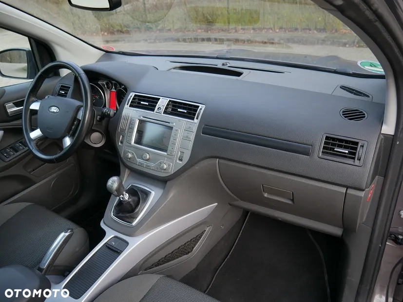 Ford Kuga 2.0 TDCi Titanium - 6