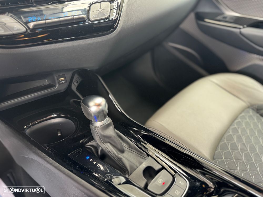 Toyota C-HR 1.8 Hybrid Exclusive+P.Luxury - 18