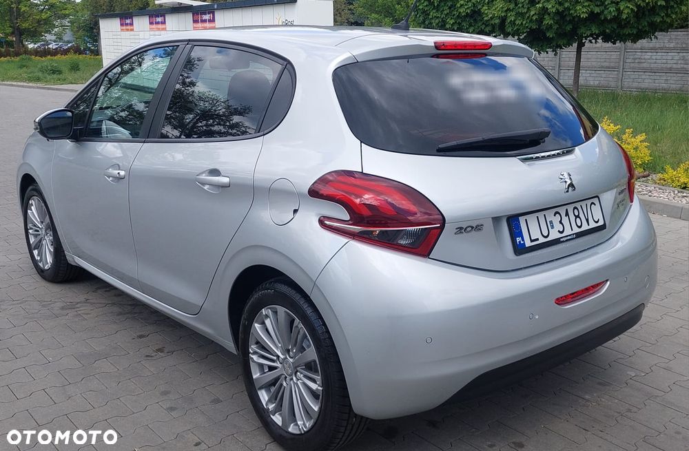 Peugeot 208 PureTech 82 Active - 4