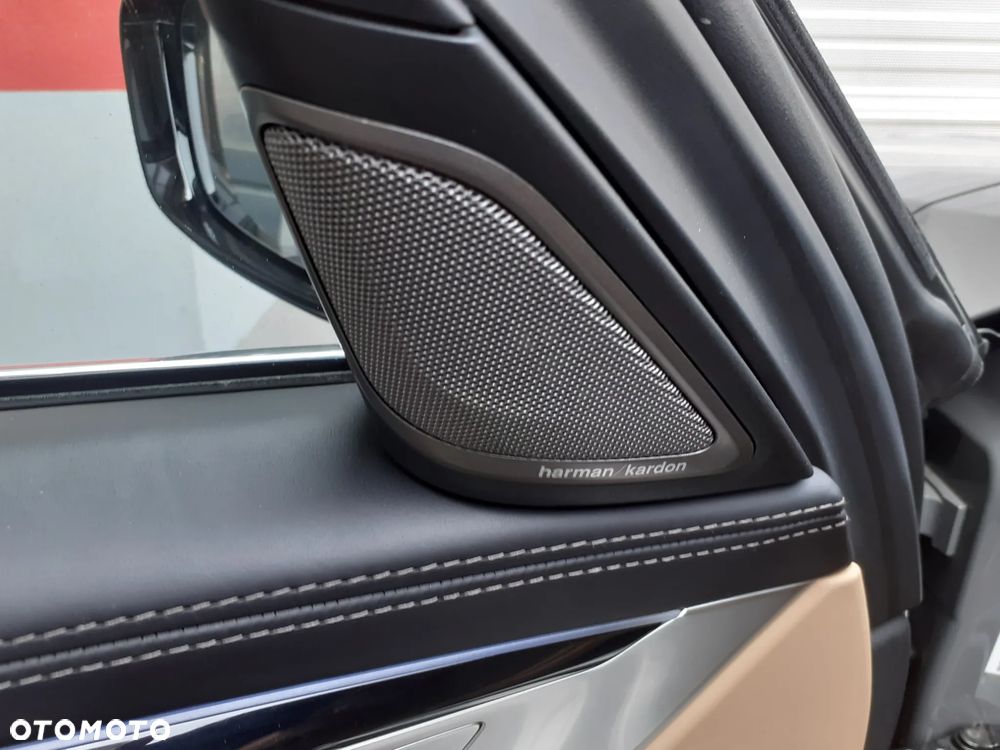 BMW Seria 7 - 30