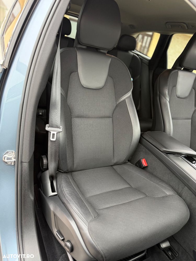 Volvo XC 60 D4 Geartronic Momentum Pro - 11