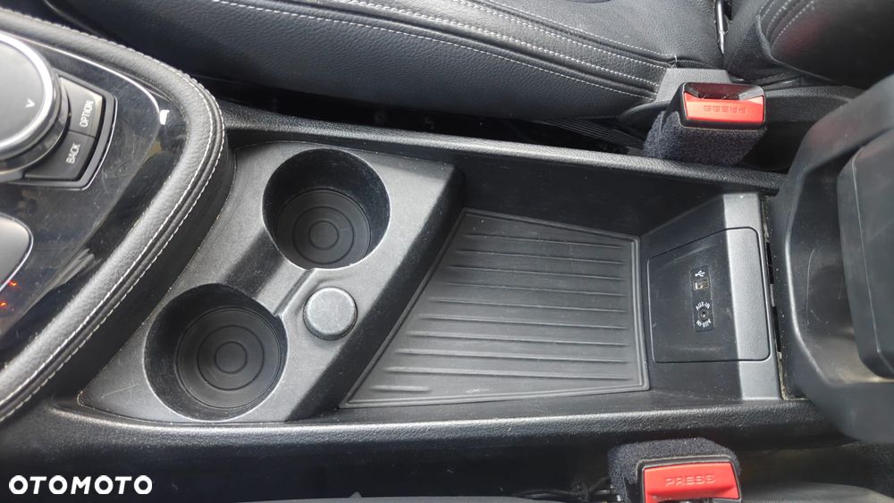 BMW Seria 2 - 15