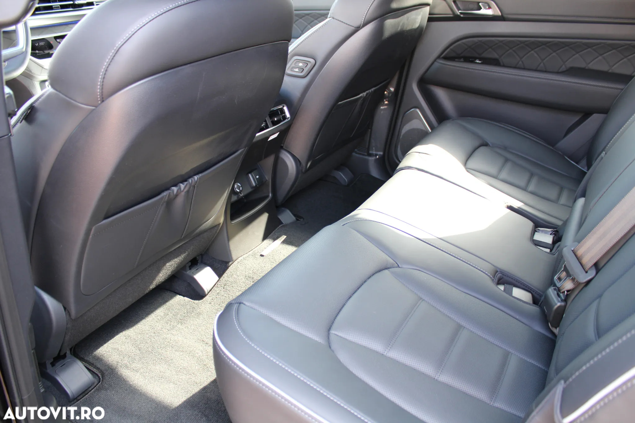 SsangYong REXTON G4 2.2 e-XDI 4WD Premium - 16