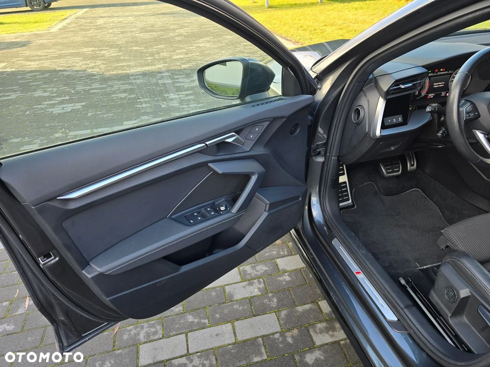 Audi A3 Sportback 35 TDI S Line S tronic - 12