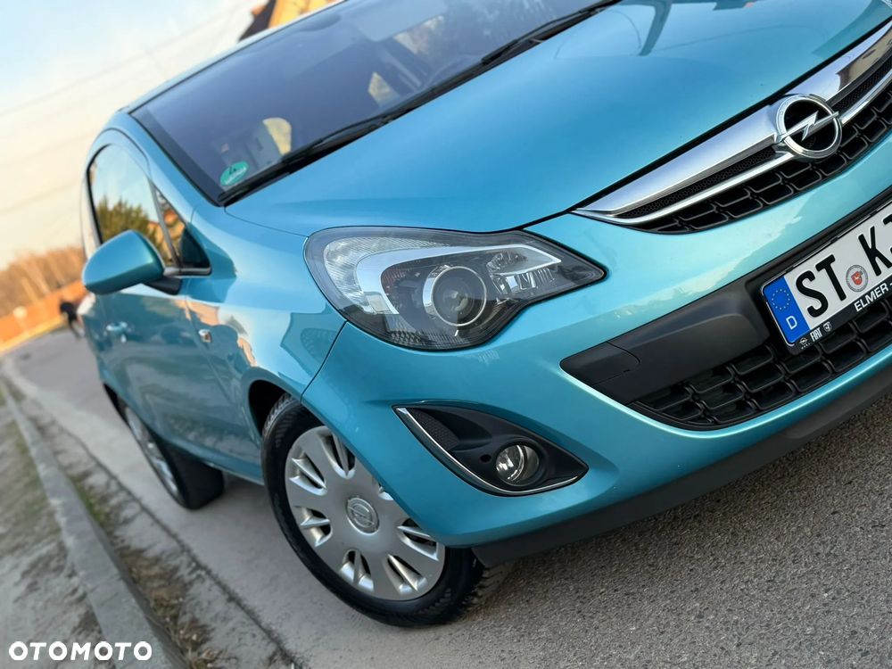 Opel Corsa 1.3 CDTI DPF Color Edition - 1