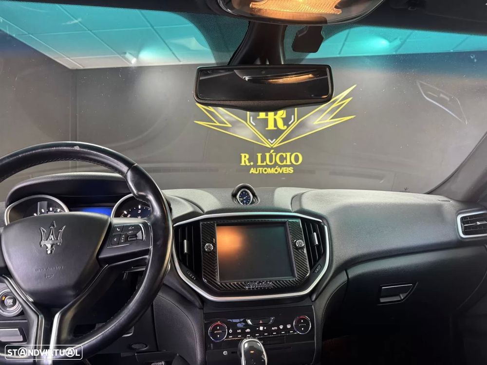 Maserati Ghibli 3.0 V6 - 34