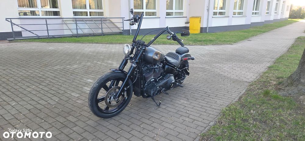 Harley-Davidson Softail Street Bob - 3