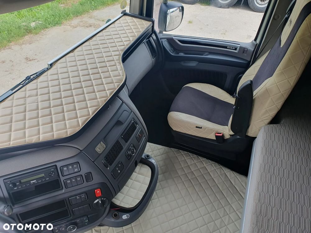 DAF DAF XF 460 Super Space Cab Low Deck Mega - 4