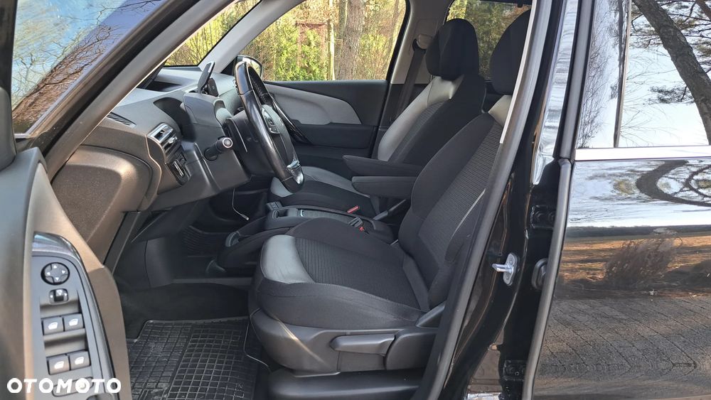 Citroën C4 Picasso - 11