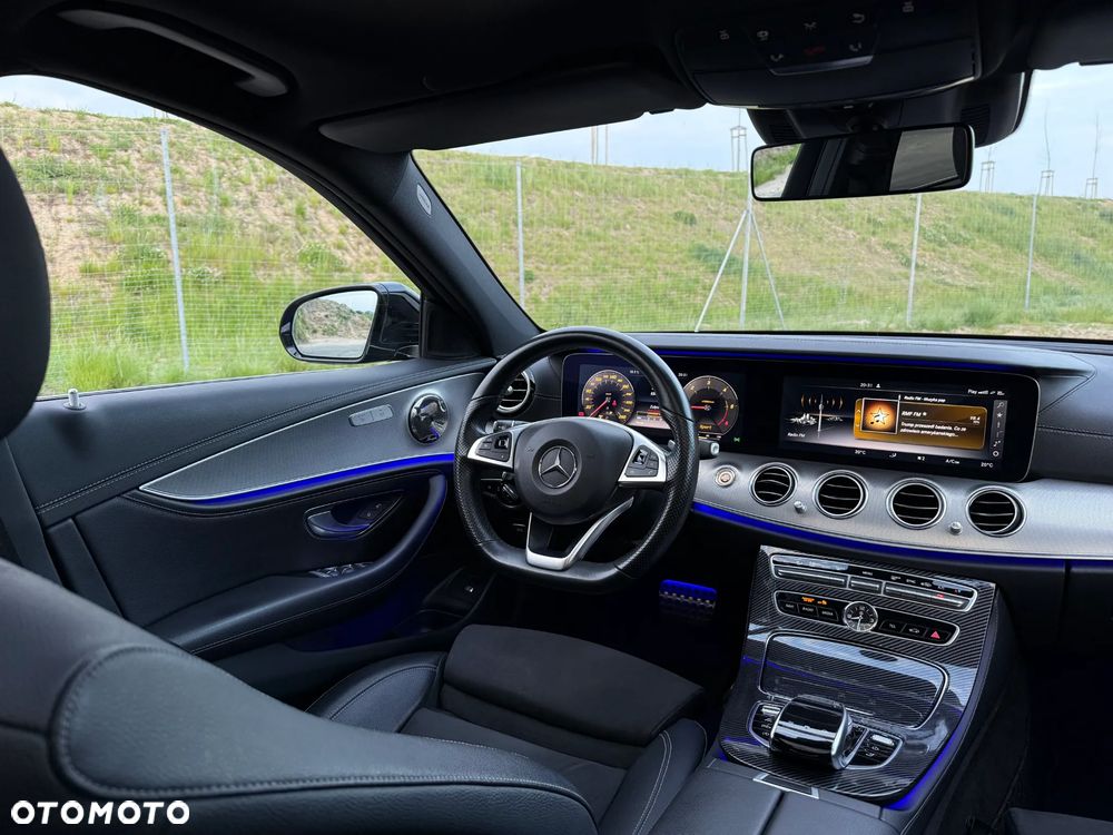 Mercedes-Benz Klasa E 220 d 9G-TRONIC - 16
