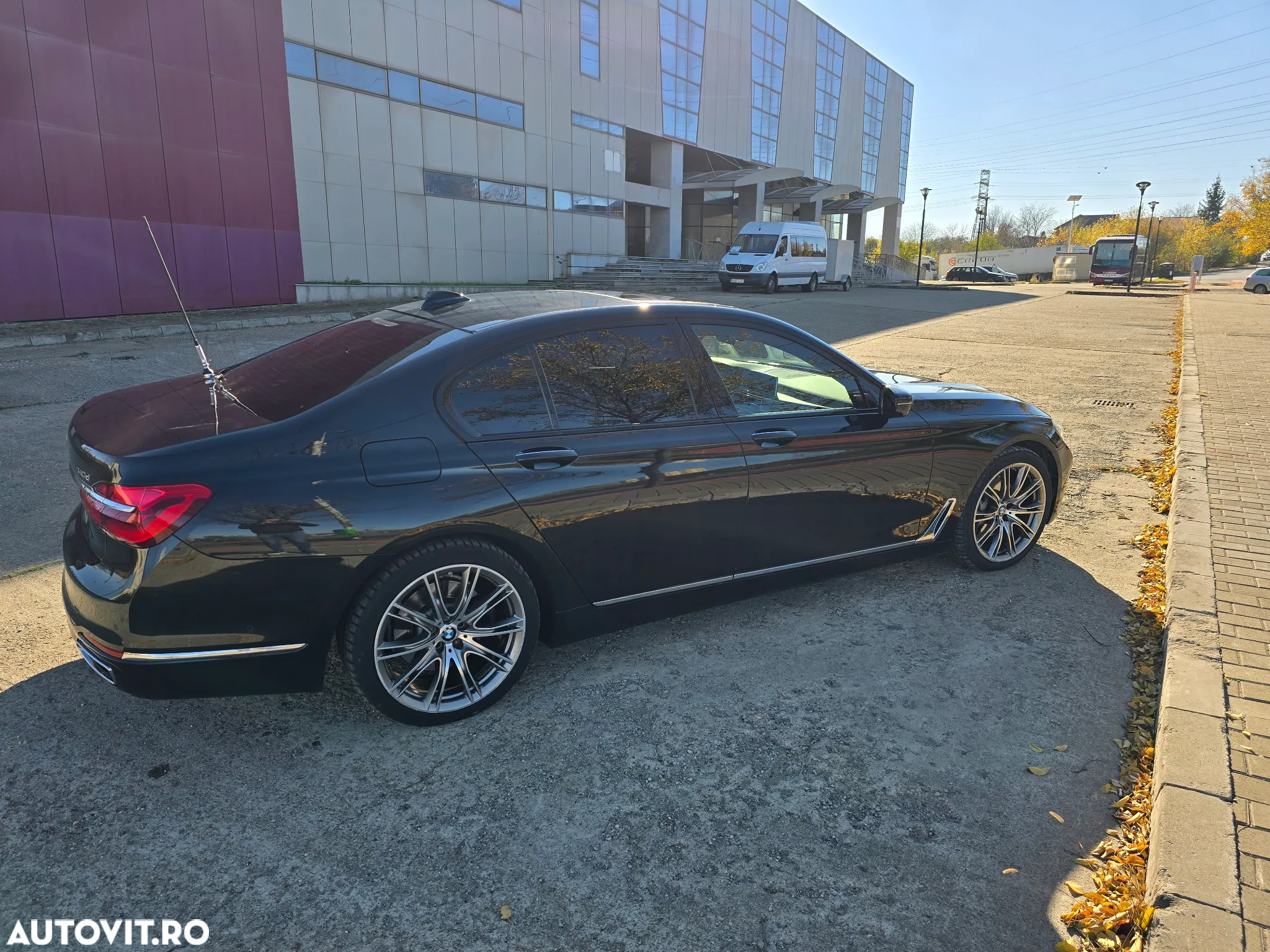 BMW Seria 7 740d xDrive - 6