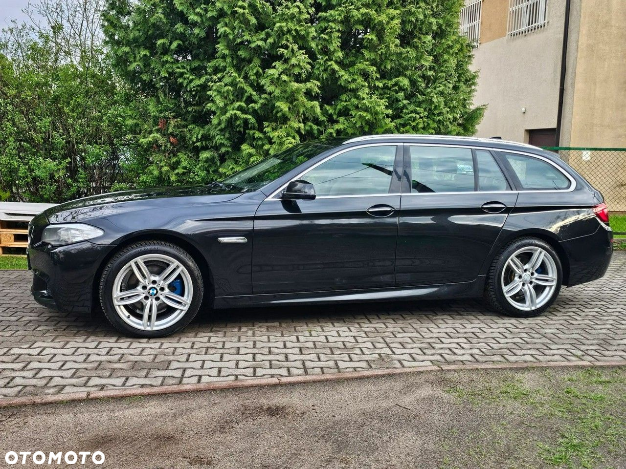 BMW Seria 5 520d Touring Luxury Line - 4